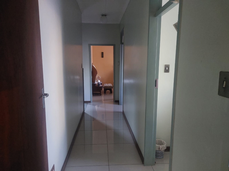 4 Bedroom Property for Sale in Monument Heights Northern Cape